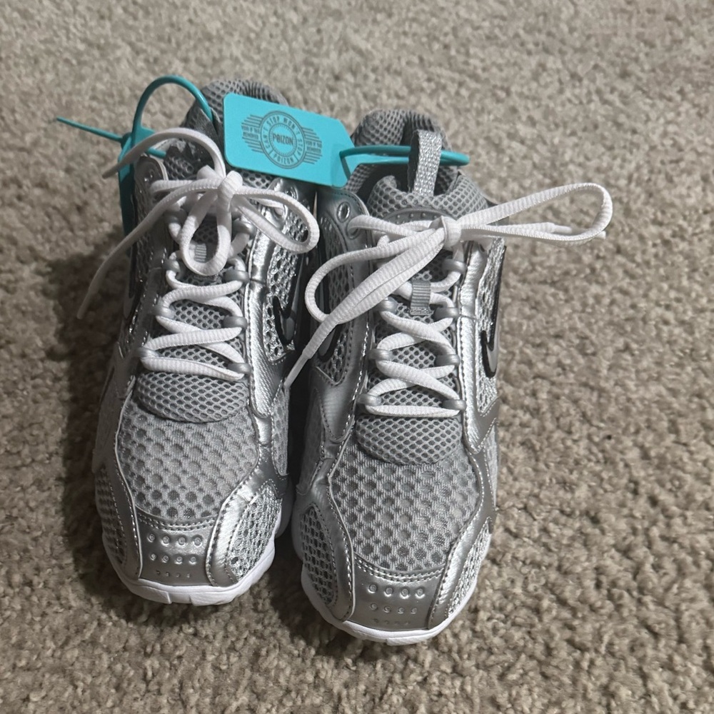 Nike trainers - Picture 6 of 6